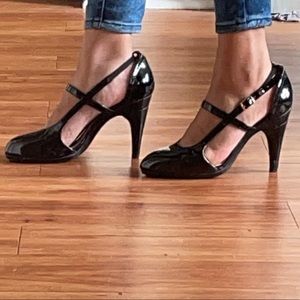 Passion Girlboss Patent Leather Convertible Heels- Heel twists off!